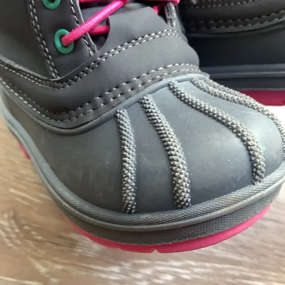 Cat & Jack Thermolite ecomade Target size 7 winter boots preloved ❤️